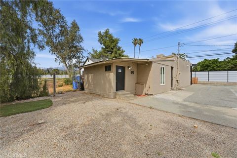 Photo of 10043 Beaumont Avenue, Cherry Valley, CA 92223 (MLS # IG26081007)