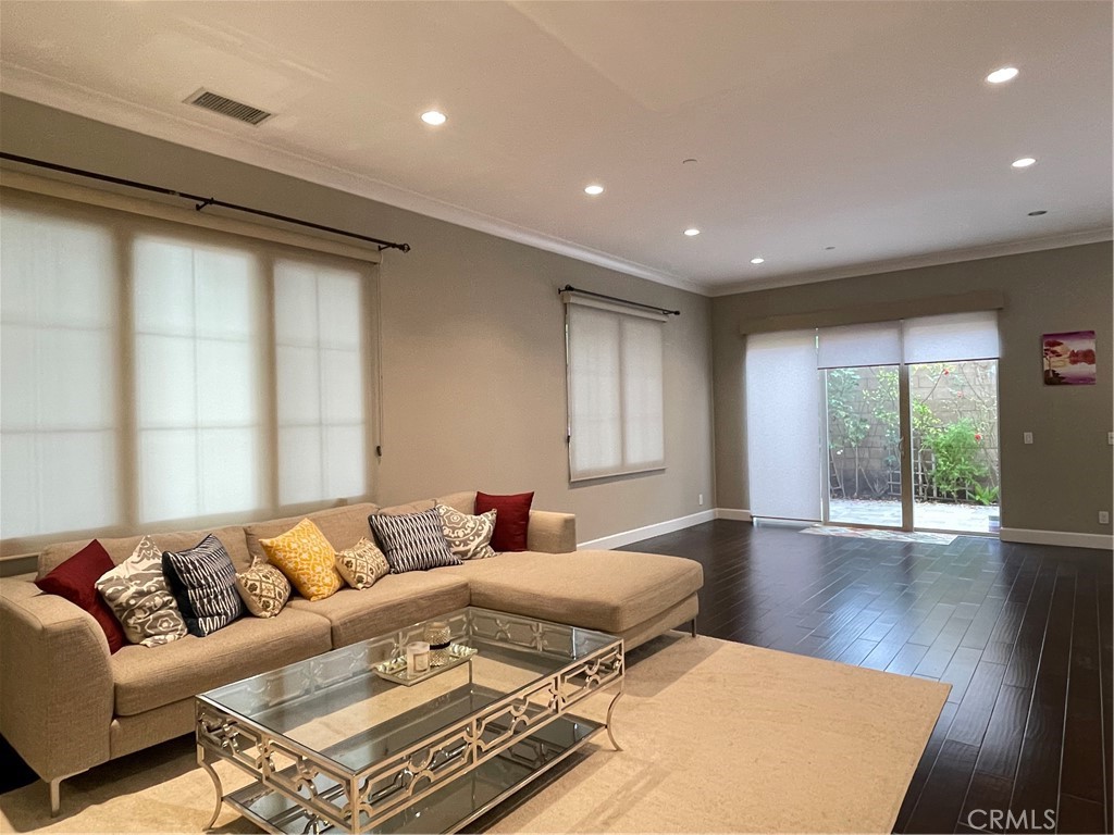 MAGNOLIA (CVMAG) - Residential Lease