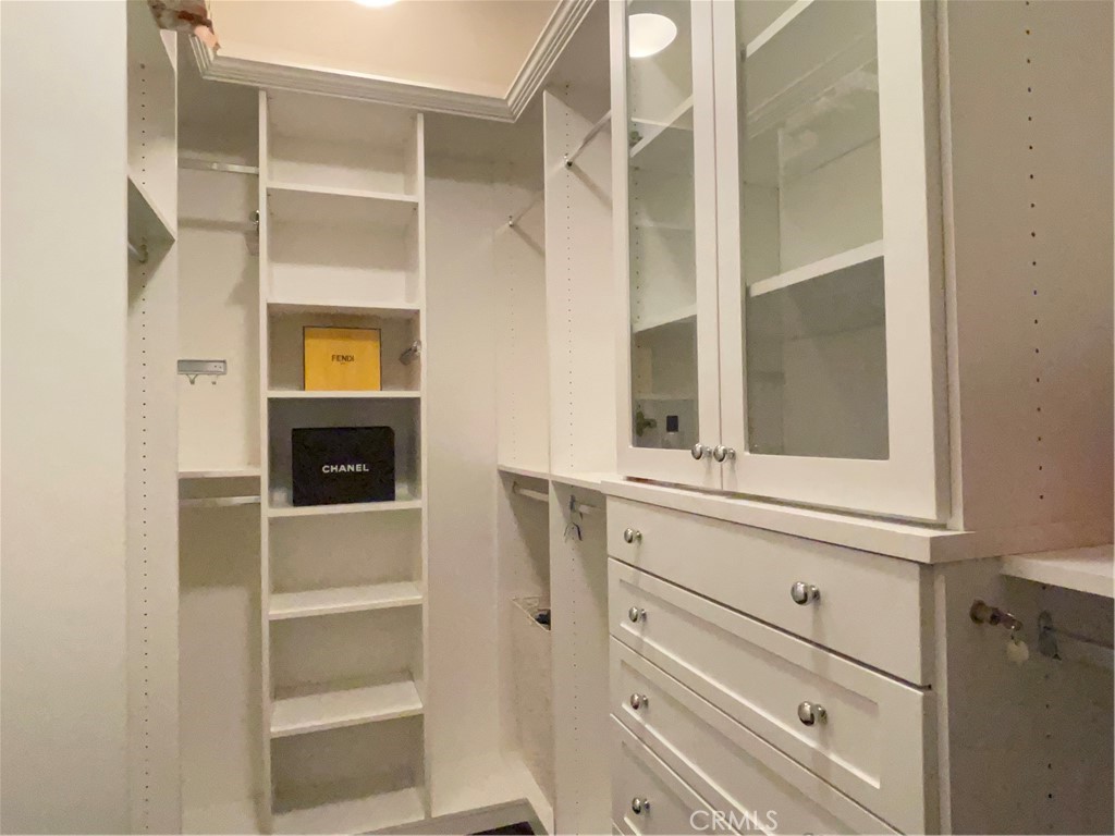 MAGNOLIA (CVMAG) - Residential Lease