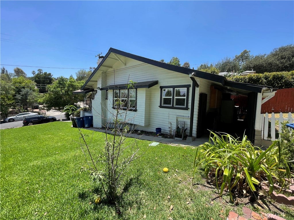 5903 Tipton
