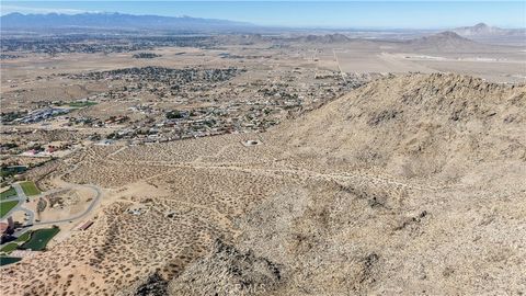 Photo of 23545 Valley Crest Ter, Apple Valley, CA 92307 (MLS # HD25260085)