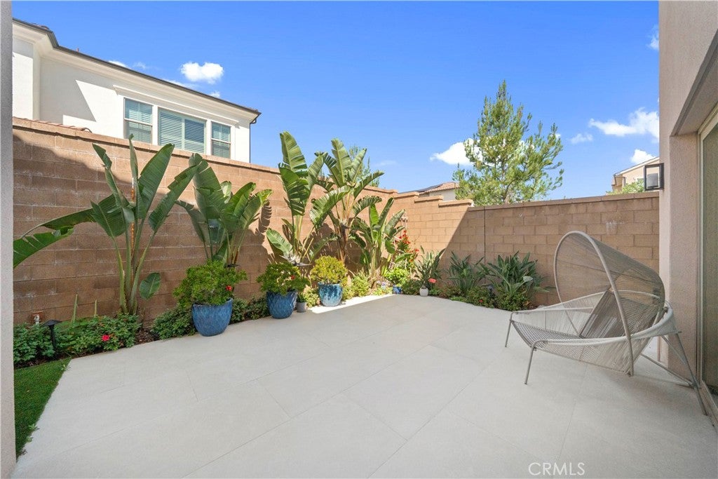 317 Brimwood, Irvine CA 92618 - Photo 8