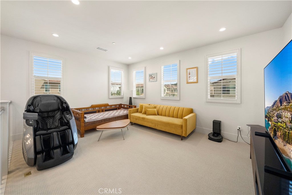 317 Brimwood, Irvine CA 92618 - Photo 33