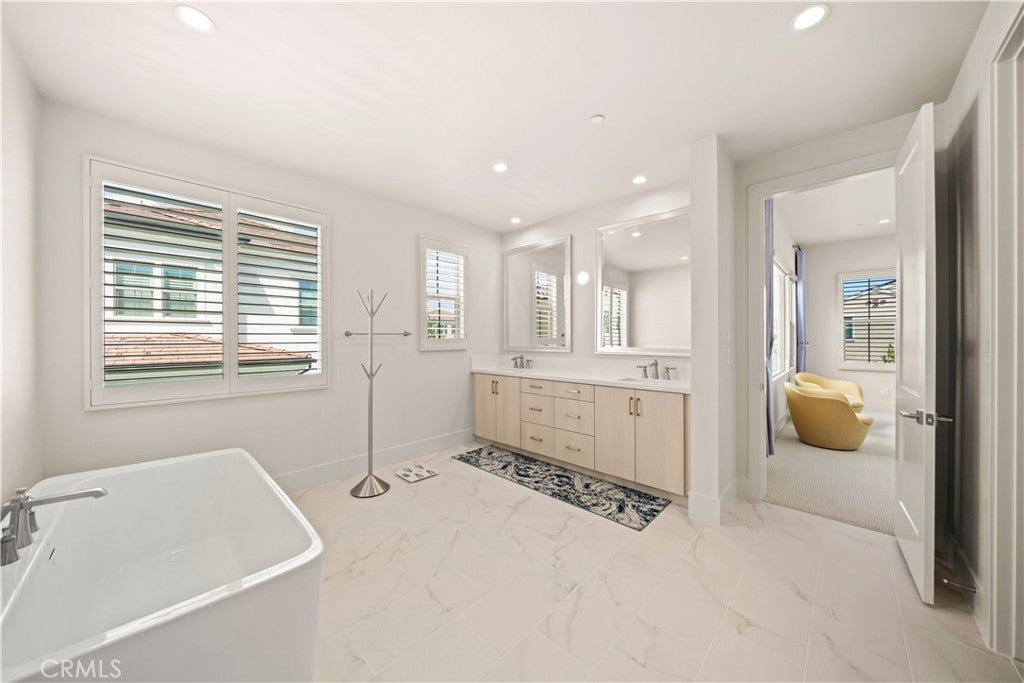 317 Brimwood, Irvine CA 92618 - Photo 37