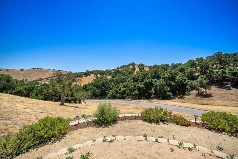 Tiny photo for 9805 steelhead rd Rd, Paso Robles, CA 93446 (MLS # NDP2603938)