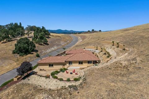 Tiny photo for 9805 steelhead rd Rd, Paso Robles, CA 93446 (MLS # NDP2603938)
