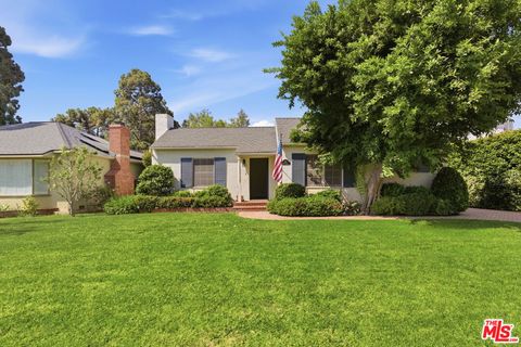 Photo of 628 26th Street, Santa Monica, CA 90402 (MLS # 26830557)