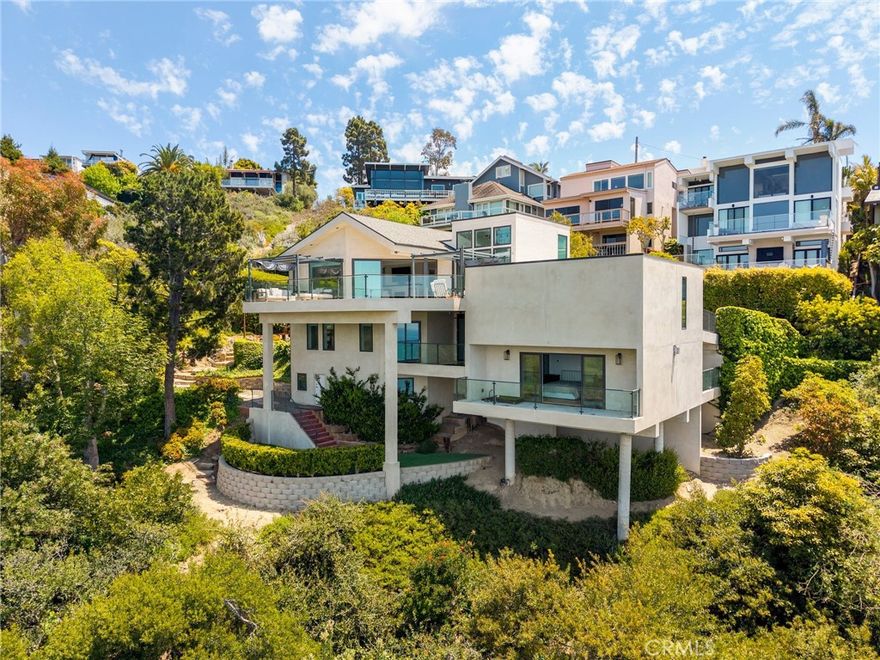 Experience elevated coastal living in this beautifully maintained home, now available for lease in one of Laguna Beach’s most sought-after neighborhoods. This exceptional 3-bedroom, 2.5-bathroom residence offers the ideal combination of comfort, style, and serenity; just minutes from the beach, village boutiques, dining, and picturesque hiking trails.

Inside, an open-concept layout is bathed in natural light and features a spacious living area with vaulted ceilings, ocean views, and elegant finishes throughout. The modern kitchen comes fully equipped with premium stainless steel appliances, sleek countertops, and generous cabinetry, perfect for everyday living or entertaining. The primary suite offers a luxurious en-suite bath and direct access to outdoor space, while the additional bedrooms provide flexibility for guests, family, or a home office.

Step outside to an expansive deck off the main living room; an ideal spot for al fresco dining, lounging, or soaking in panoramic coastal views.