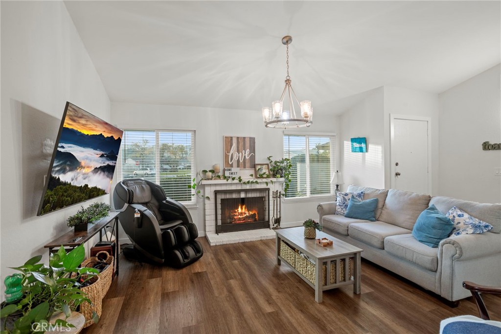 Properties 4 11262 Cullen Court