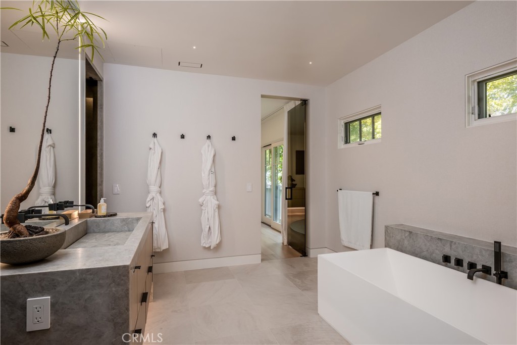 Montage Beach Villas (MNBV) - Residential