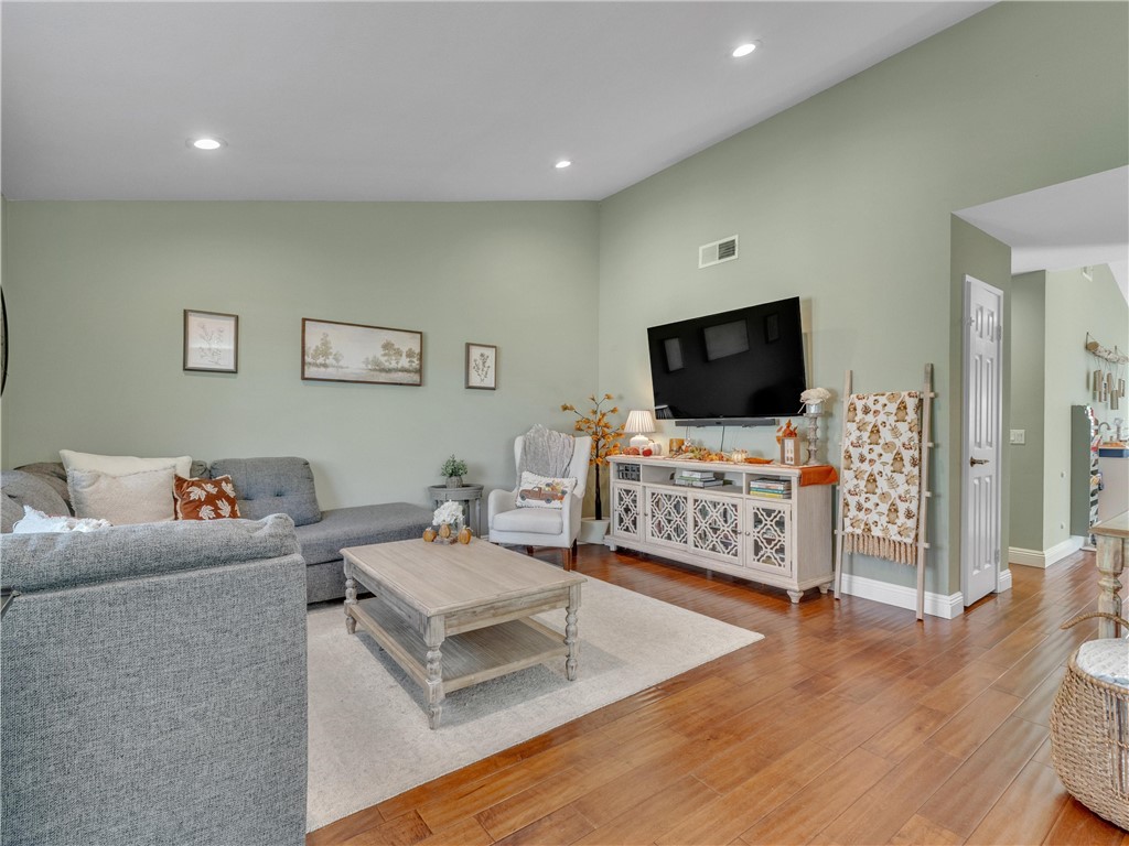 Ridgecrest (249) - Residential