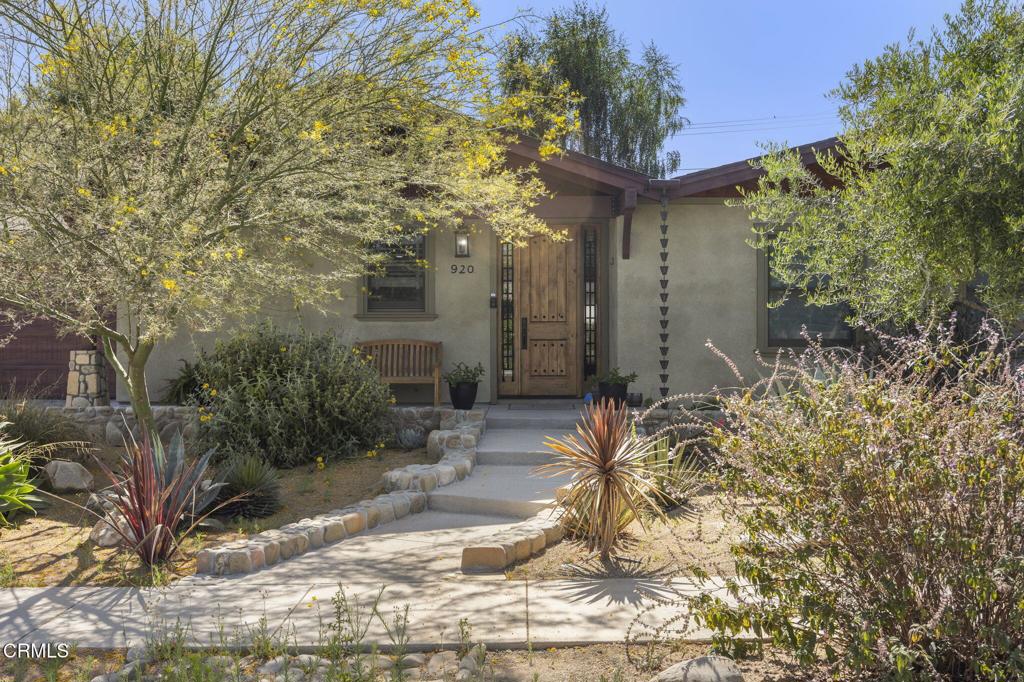 Properties 4 920 Larmier Avenue