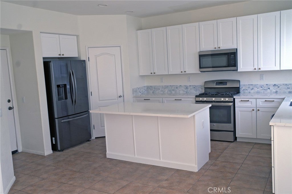 1205 Strand