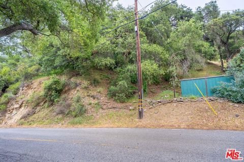 Photo of 3396 Old Topanga Canyon Road, Calabasas, CA 90290 (MLS # 25535111)