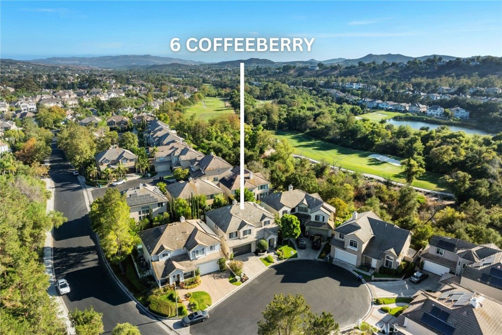 6 Coffeeberry Court