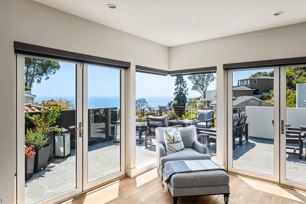 845 Summit Drive, Laguna Beach CA 92651 - Photo 52