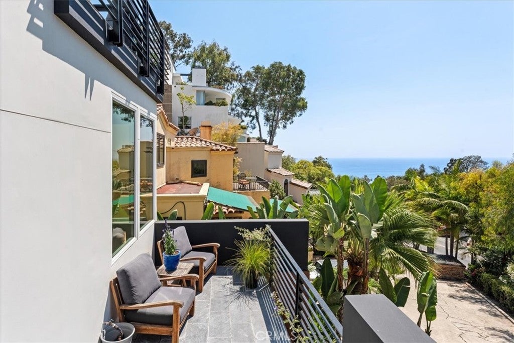 845 Summit Drive, Laguna Beach CA 92651 - Photo 36