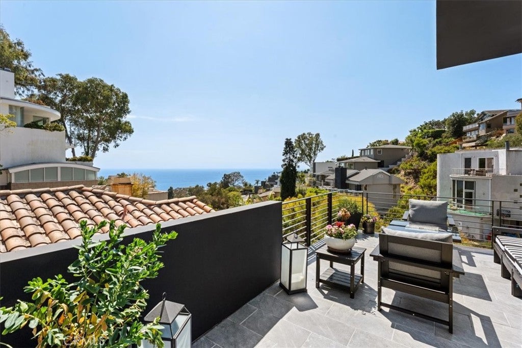 845 Summit Drive, Laguna Beach CA 92651 - Photo 62
