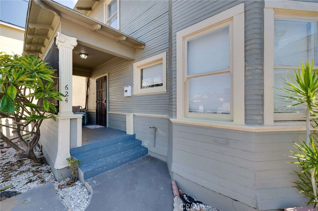 624 Cedar Avenue