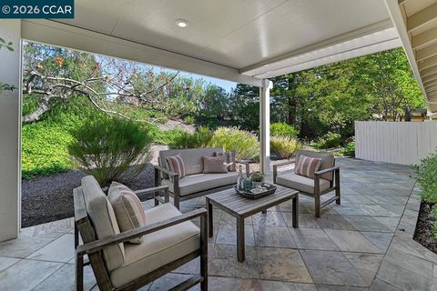 2705 Ptarmigan Dr 2 Walnut Creek CA 94595