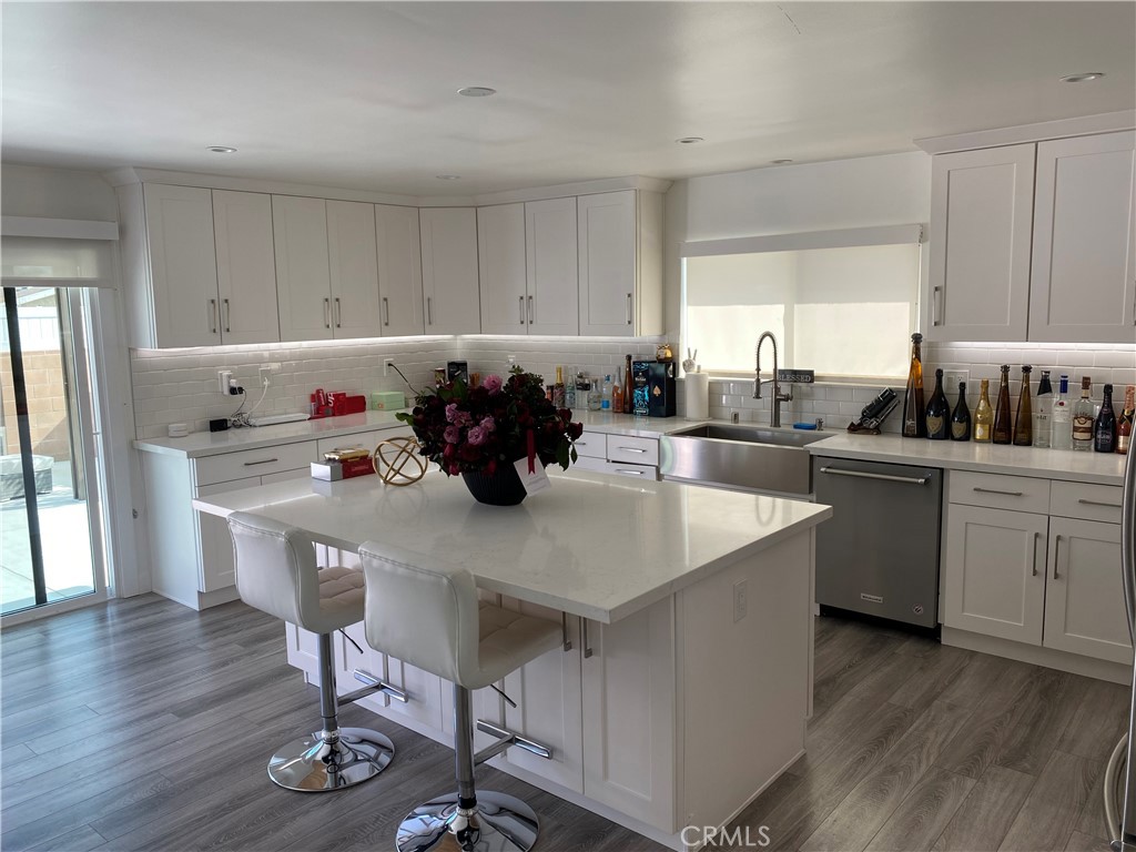 Properties 1 7862 Mary Ellen