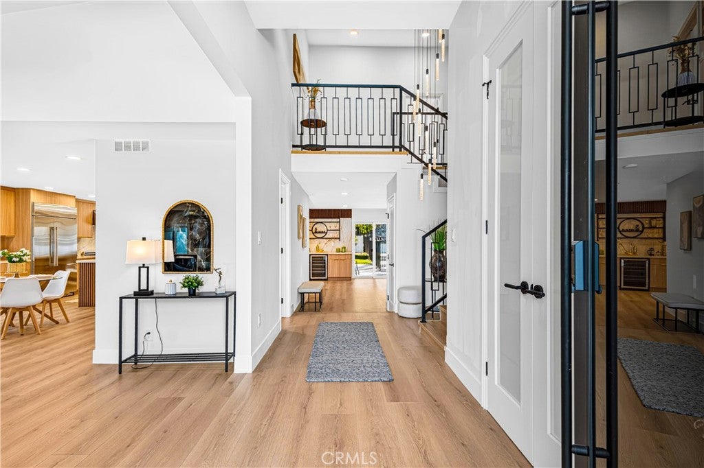 4348 Topanga Canyon