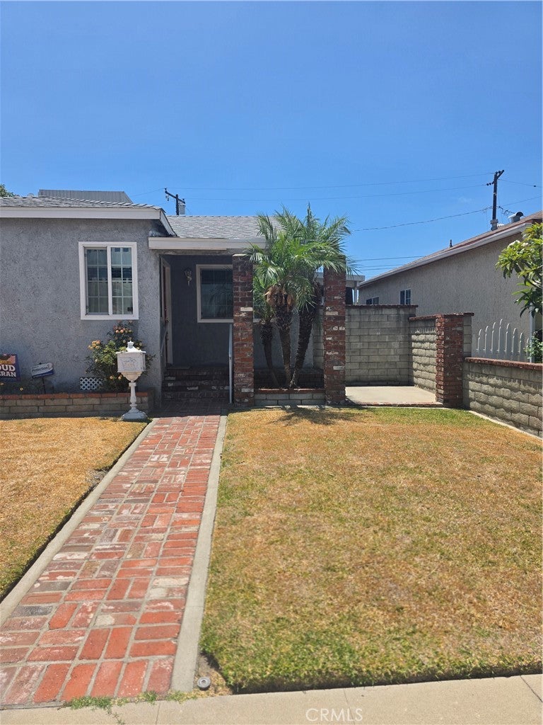 4849 San Gabriel