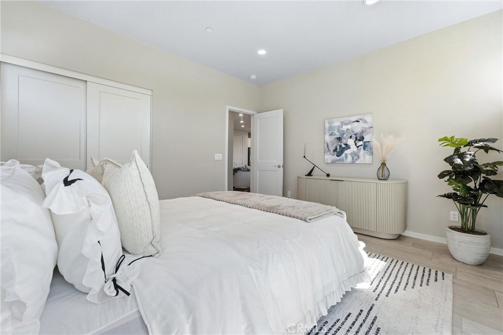 1184 Epic, Irvine CA 92618 - Photo 28
