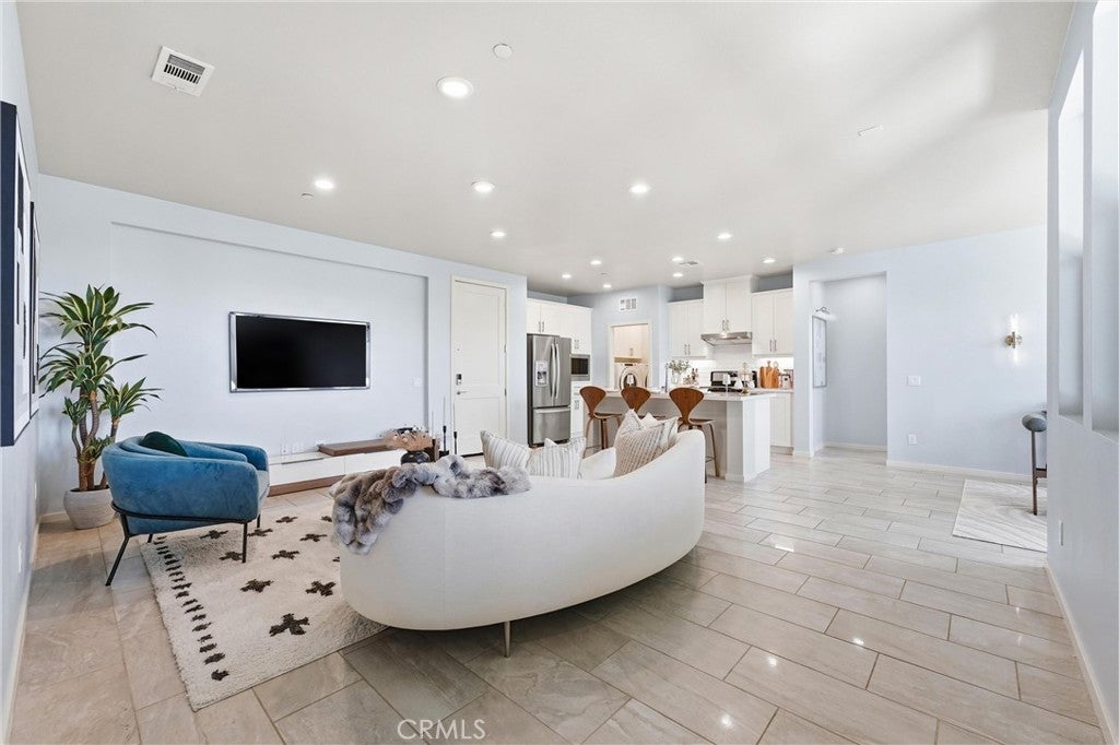1184 Epic, Irvine CA 92618 - Photo 9