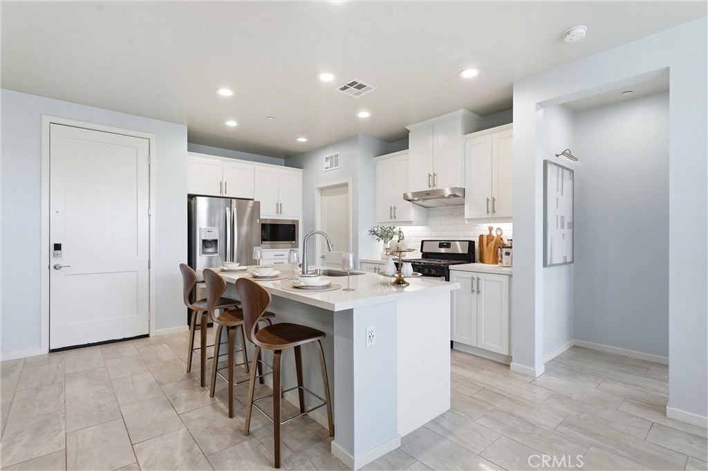 1184 Epic, Irvine CA 92618 - Photo 12