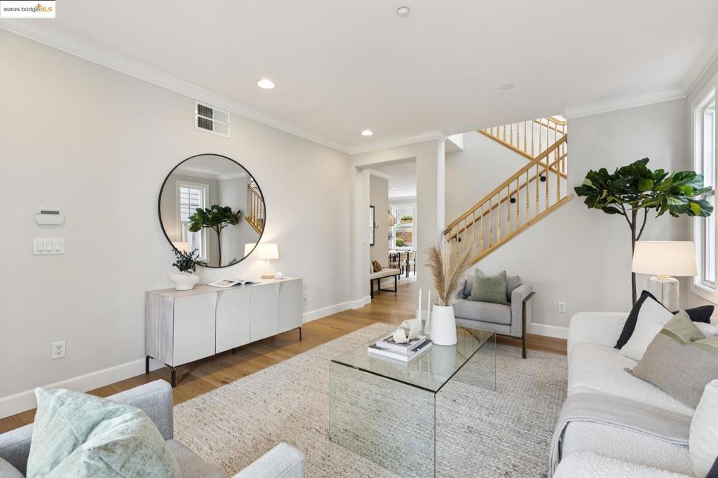 SEACLIFF - Residential