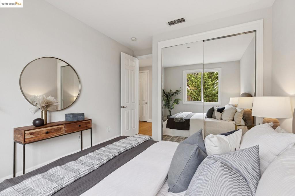 SEACLIFF - Residential