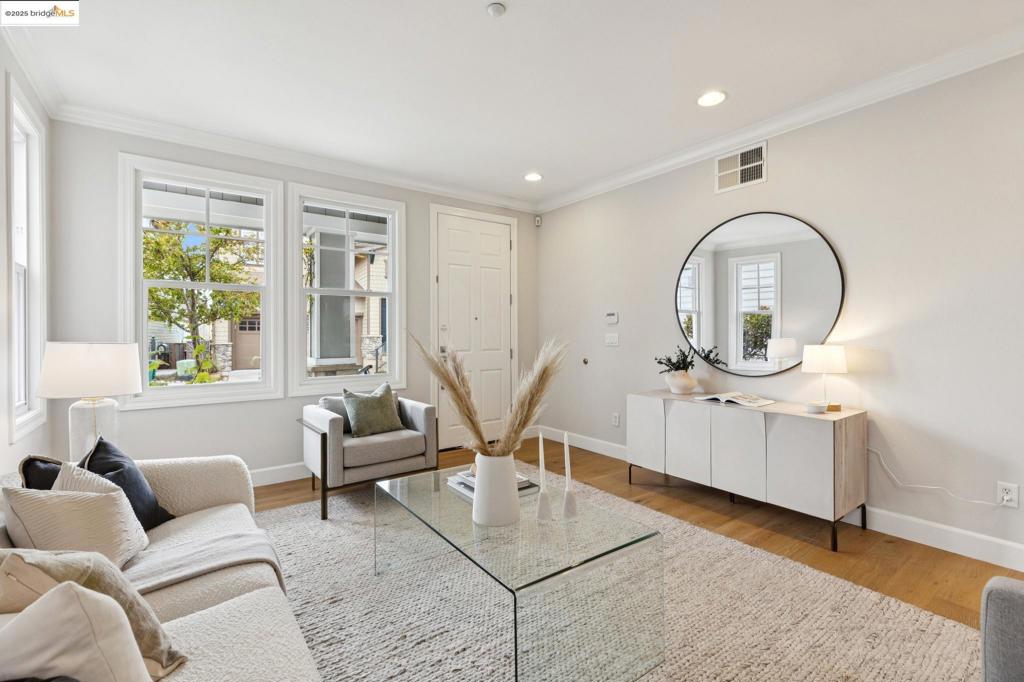 SEACLIFF - Residential