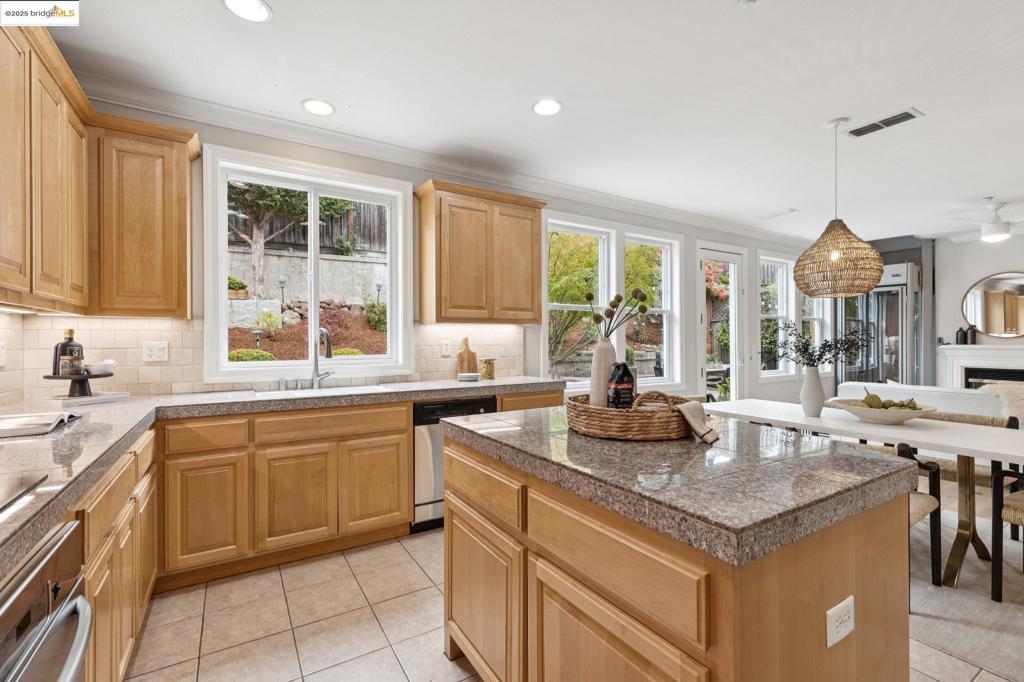 SEACLIFF - Residential