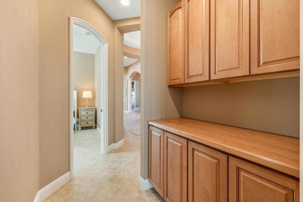 Mountain View CC - Residential