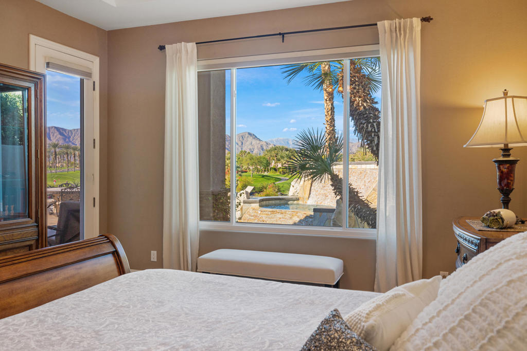 Mountain View CC - Residential