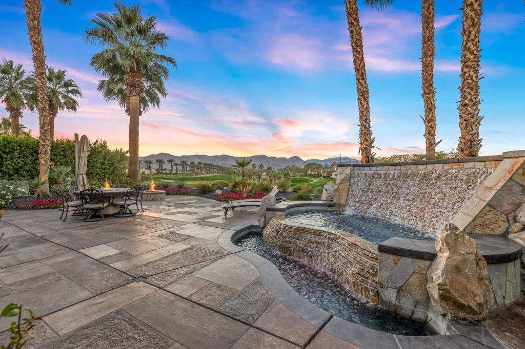 Mountain View CC - Residential