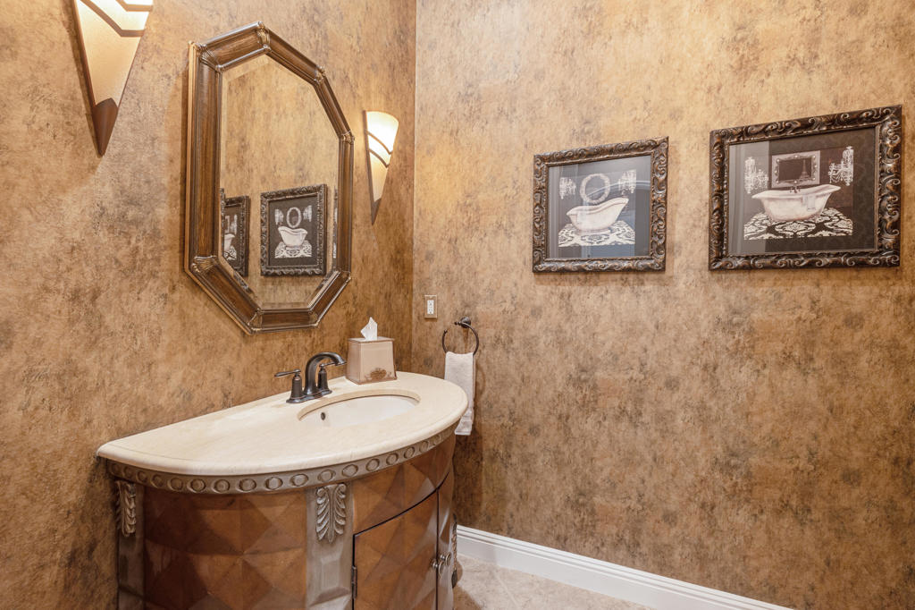 Mountain View CC - Residential