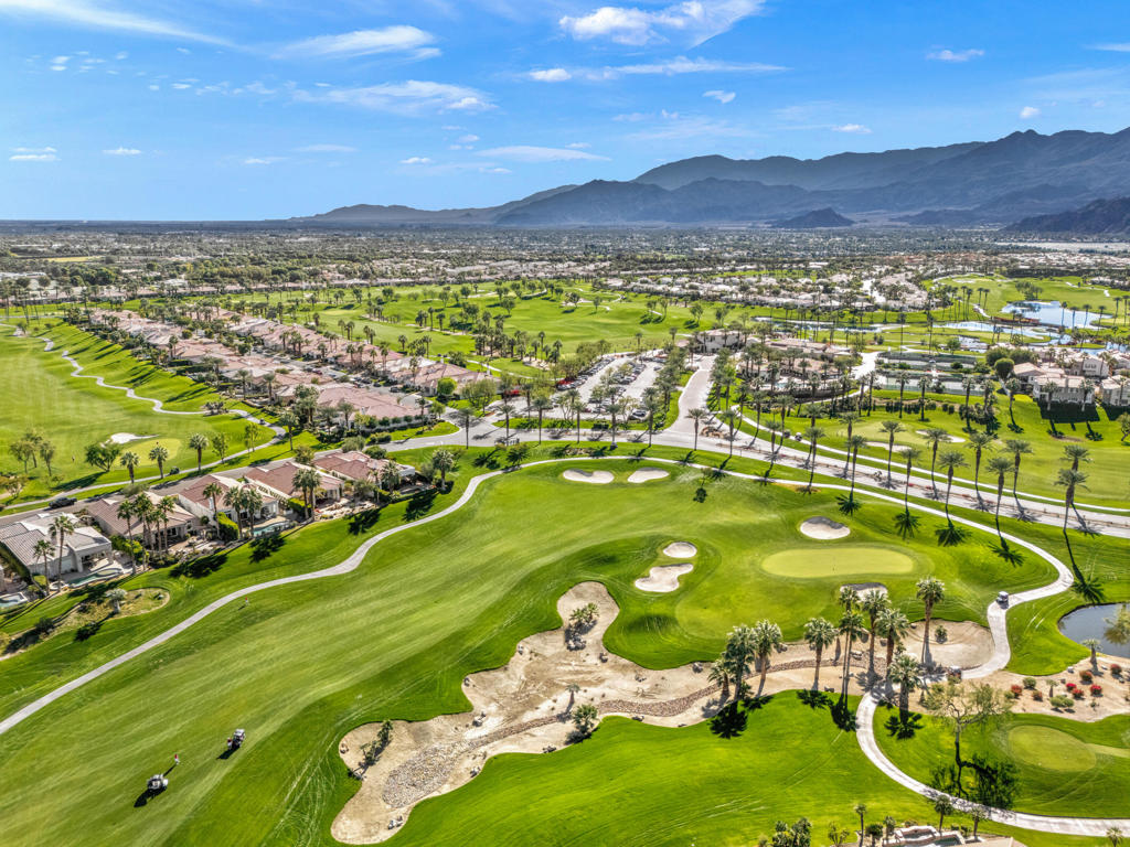 Mountain View CC - Residential