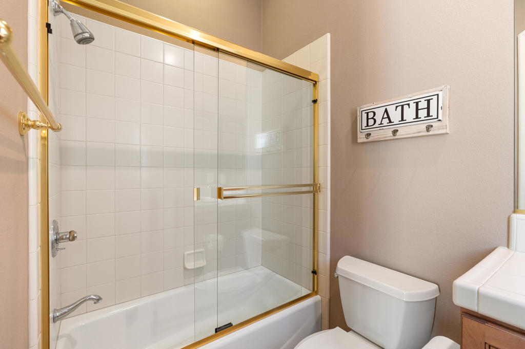 Mountain View CC - Residential