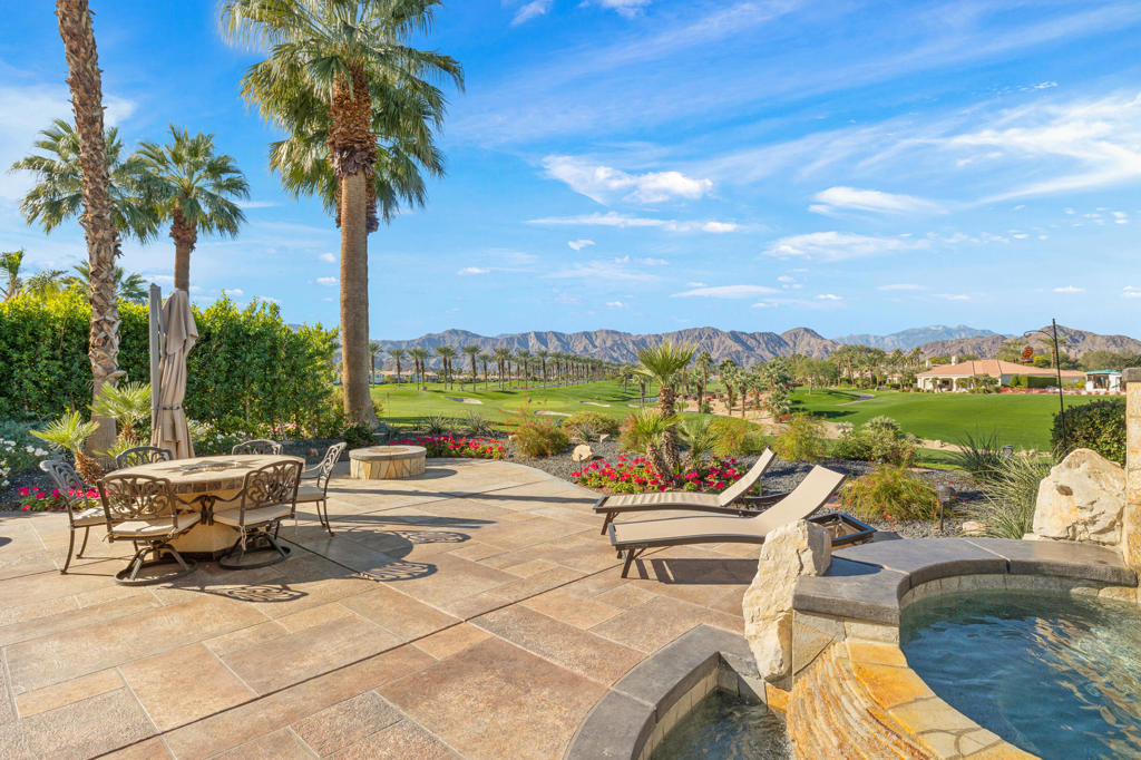 Mountain View CC - Residential