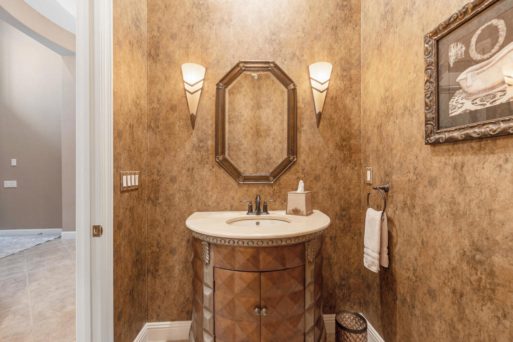 Mountain View CC - Residential