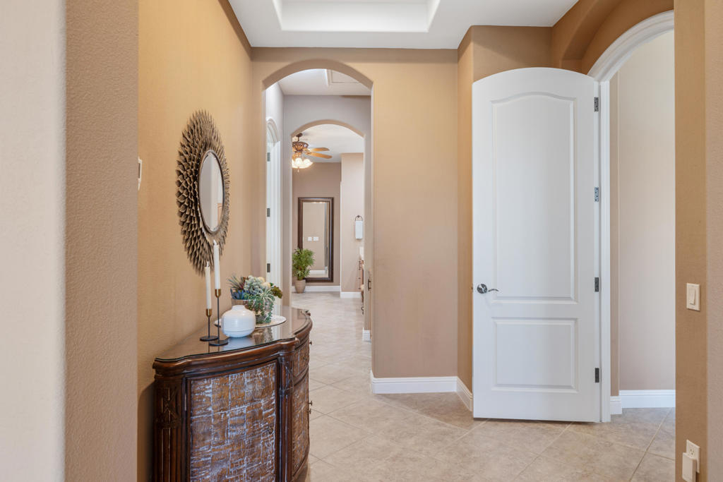 Mountain View CC - Residential