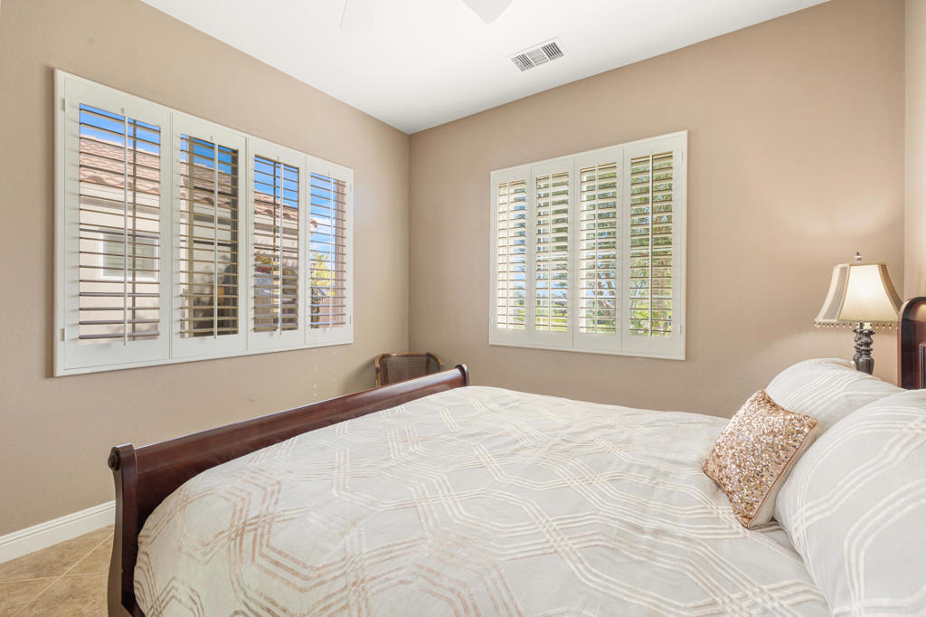 Mountain View CC - Residential