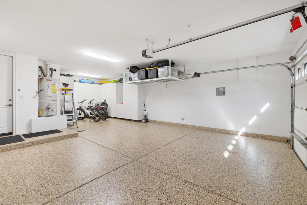 Mountain View CC - Residential