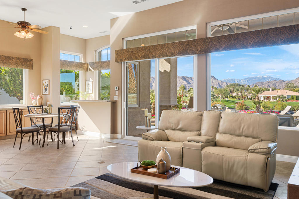 Mountain View CC - Residential