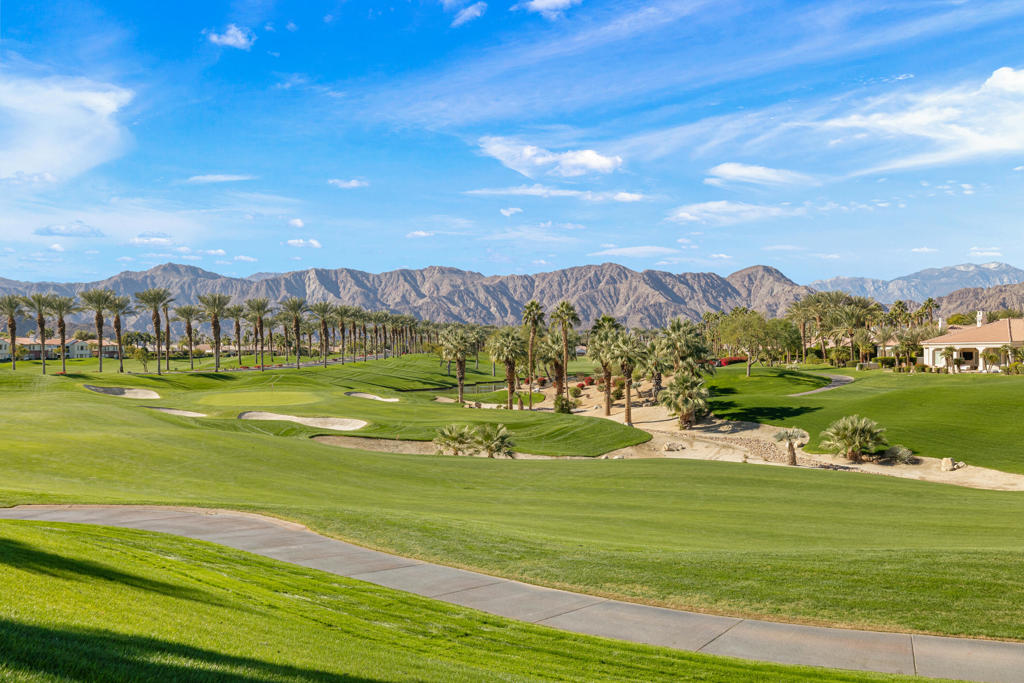 Mountain View CC - Residential