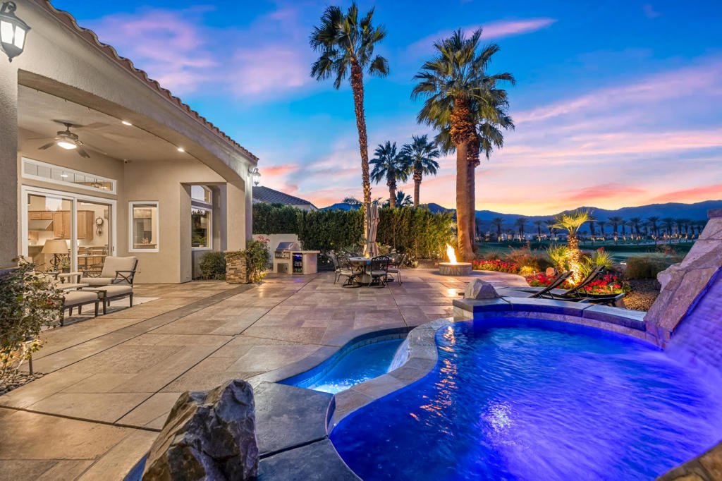 Mountain View CC - Residential