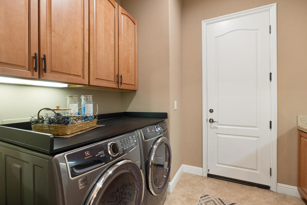 Mountain View CC - Residential