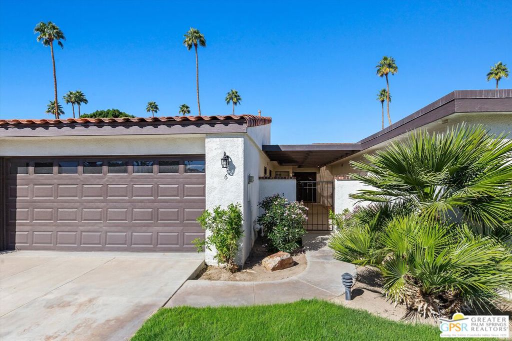 Rancho Las Palmas C.C. - Residential